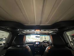 2014 Jeep Wrangler Overland JK MY14 4X4 Dual Range Black