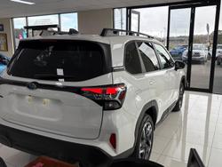 2025 Subaru
Forester Premium