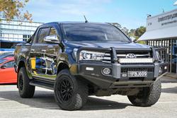 2016 Toyota
Hilux SR5