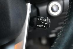 2016 Toyota
Hilux SR5