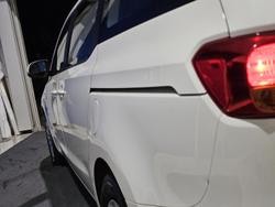 2017 Kia
Carnival S