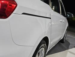 2017 Kia
Carnival S
