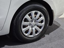 2017 Kia
Carnival S