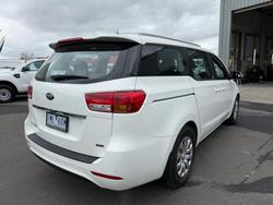 2017 Kia
Carnival S