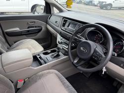 2017 Kia
Carnival S