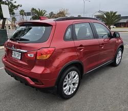 2019 Mitsubishi
ASX ES