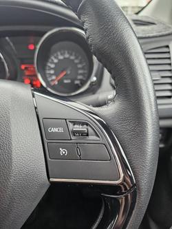 2019 Mitsubishi
ASX ES