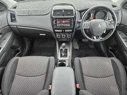 2019 Mitsubishi
ASX ES