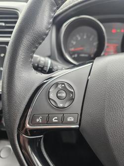 2019 Mitsubishi
ASX ES