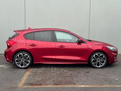 2020 Ford
                Focus ST-Line