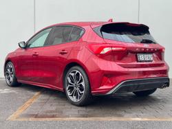 2020 Ford
                Focus ST-Line