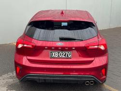 2020 Ford
                Focus ST-Line
