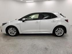 2023 Toyota Corolla SX Hybrid ZWE219R Frosted White