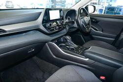 2023 Toyota
Kluger GX