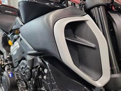 2025 Ducati Diavel V4 Diavel Black