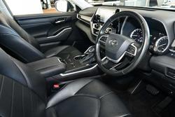 2023 Toyota
Kluger GXL
