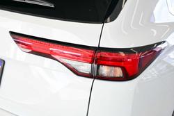 2024 Mitsubishi
Outlander LS