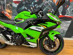 2025 Kawasaki NINJA 500 SE (LAMS) KRT GREEN