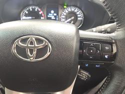 2023 Toyota Hilux SR5 GUN126R 4X4 Dual Range Glacier White