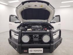 2023 Toyota Hilux SR5 GUN126R 4X4 Dual Range Glacier White