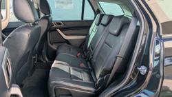 2021 Ford
Everest Trend