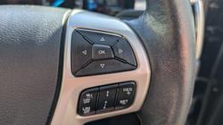 2021 Ford
Everest Trend