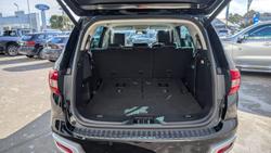 2021 Ford
Everest Trend