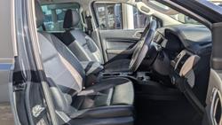 2021 Ford
Everest Trend
