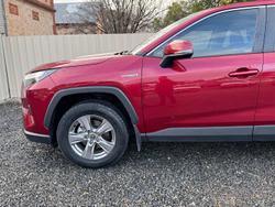 2022 Toyota
RAV4 GX
