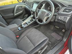2022 Mitsubishi
Pajero Sport GLS
