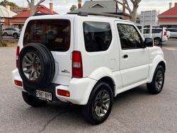 2015 Suzuki
Jimny Sierra