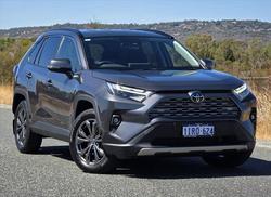 2025 Toyota RAV4 GXL