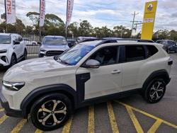 2025 Renault Duster Techno