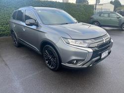 2019 Mitsubishi
Outlander Black Edition