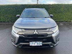 2019 Mitsubishi
Outlander Black Edition
