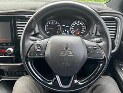 2019 Mitsubishi
Outlander Black Edition
