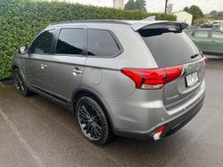2019 Mitsubishi Outlander Black Edition