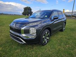 2025 Mitsubishi
                Outlander Aspire