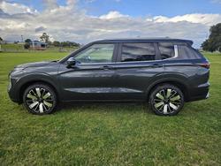 2025 Mitsubishi
                Outlander Aspire