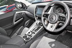 2025 Mitsubishi Pajero Sport GLS