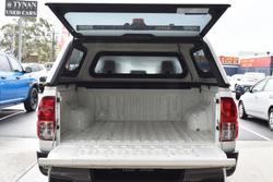 2021 Toyota
Hilux SR