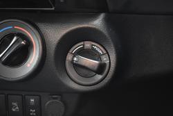 2021 Toyota
Hilux SR