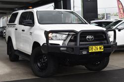 2021 Toyota
Hilux SR