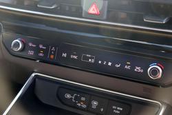 2024 Kia
Carnival GT-Line