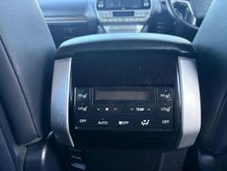 2021 Toyota
Landcruiser Prado VX