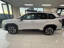 2025 Subaru
Forester Hybrid Touring