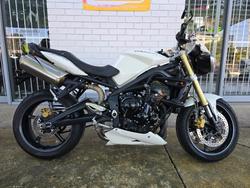 Triumph Street Triple