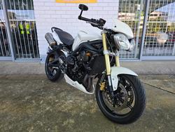 2012 Triumph STREET TRIPLE White