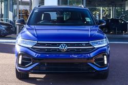 2025 Volkswagen
T-Roc R