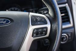 2022 Ford
Everest Trend